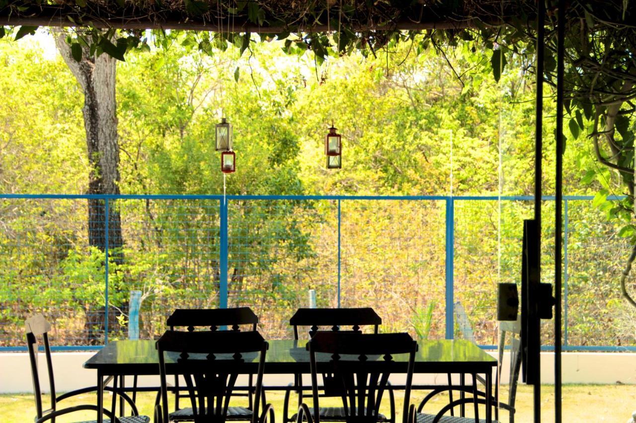Casa Temporada Com 3 Suítes Com Ar Condicionado *