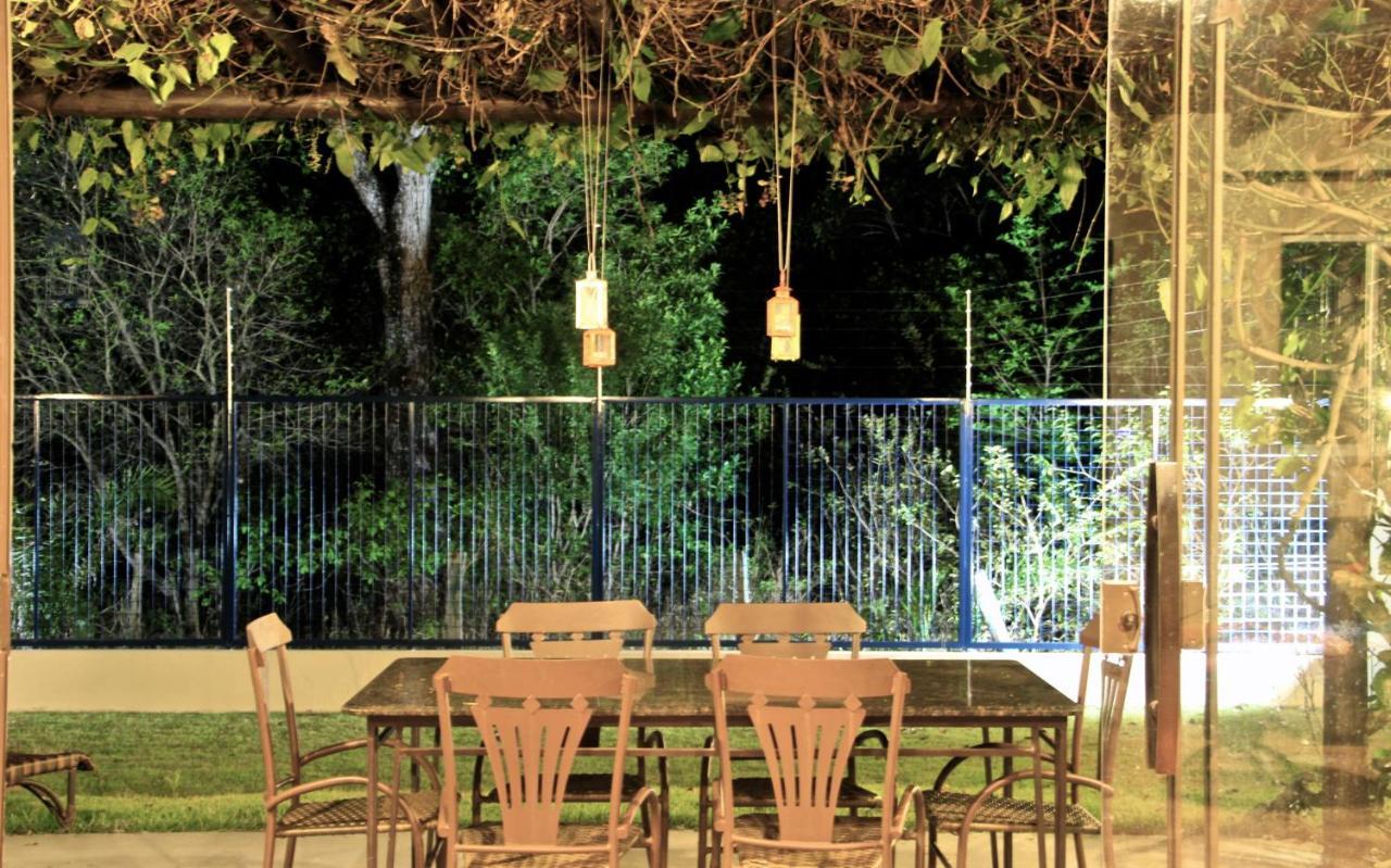 Casa de Férias Casa Temporada Com 3 Suítes Com Ar Condicionado Bonito (Mato Grosso do Sul)